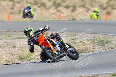 media/Oct-14-2023-TrackXperience (Sat) [[0517685739]]/Level 3/session 2 turn 4 RED FLAG/